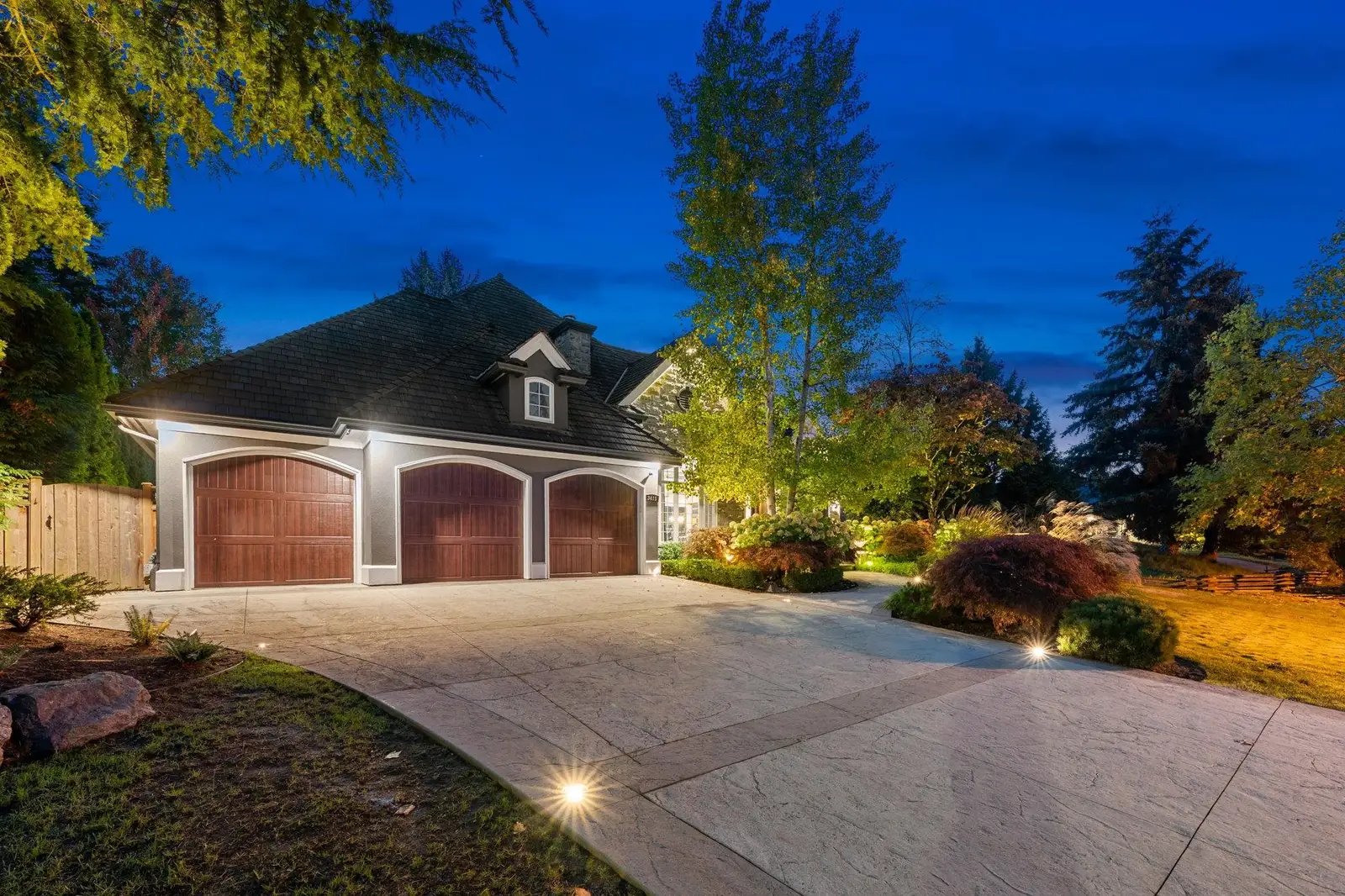 3415 CANTERBURY DRIVE, Surrey BC V3Z 0G8