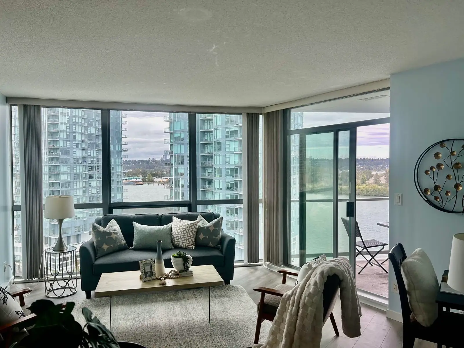 1508 14 BEGBIE STREET, New Westminster BC V3M 0C4