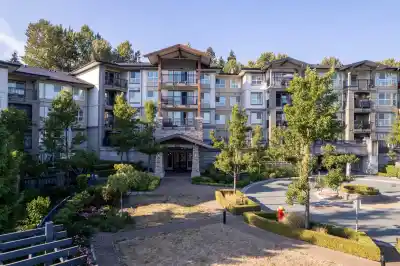 105 3050 DAYANEE SPRINGS BOULEVARD, Coquitlam BC V3E 0A2