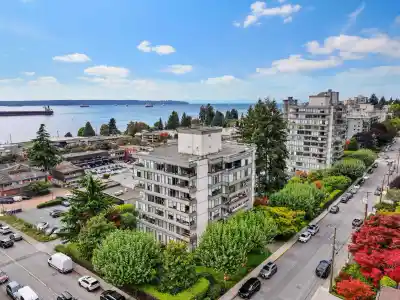 114 1420 DUCHESS AVENUE, West Vancouver BC V7T 1H8