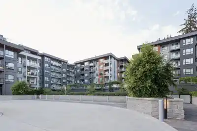 204 3596 MALSUM DRIVE, North Vancouver BC V7G 0B5