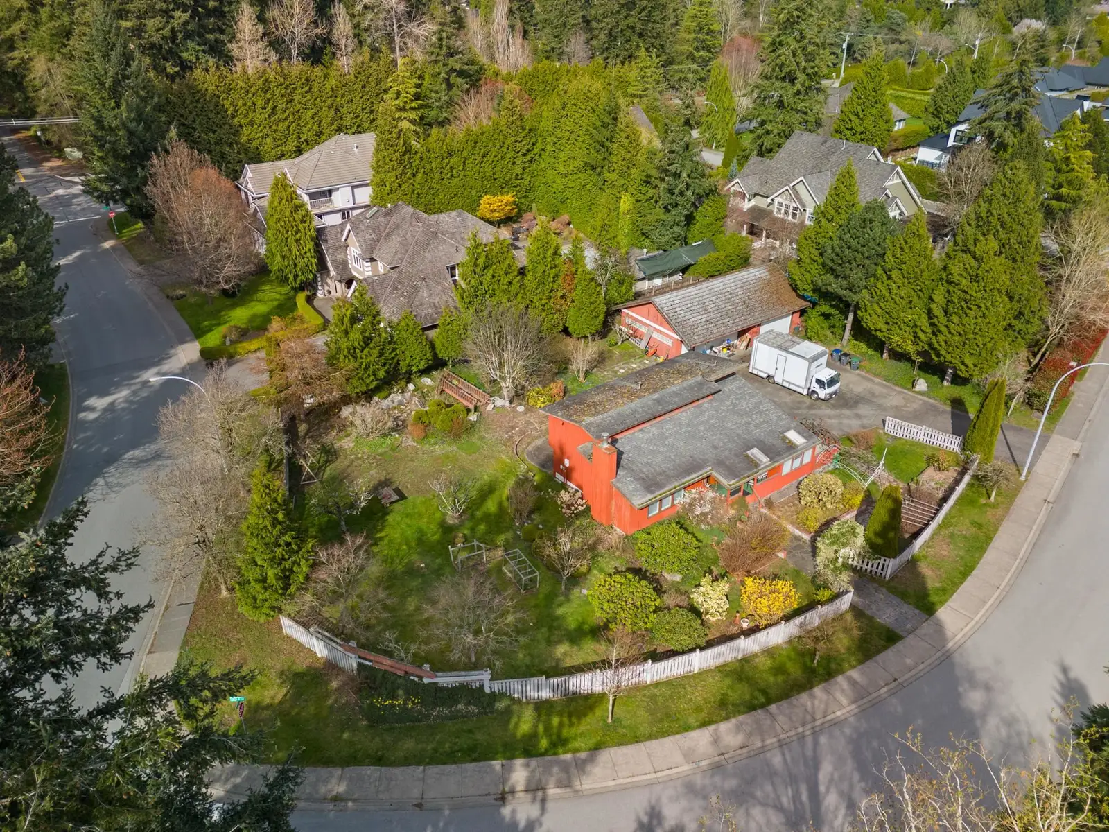 13201 23A AVENUE, Surrey BC V4A 9W5