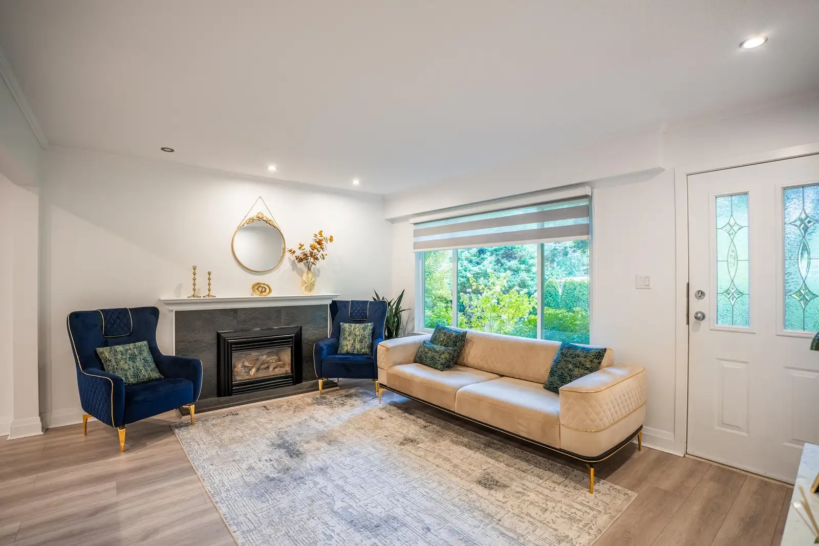 20955 118 AVENUE, Maple Ridge BC V2X 2M6