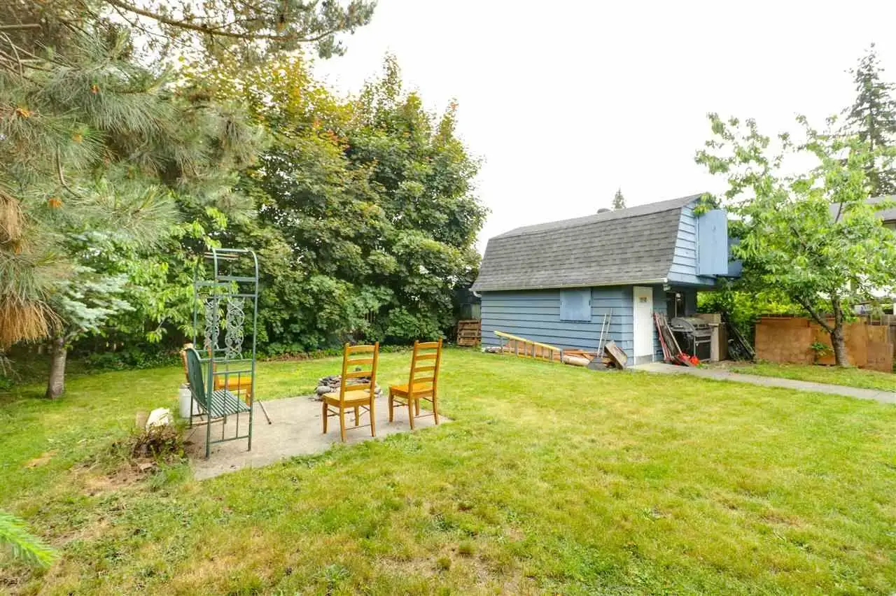11760 GEE STREET, Maple Ridge BC V2X 7L9