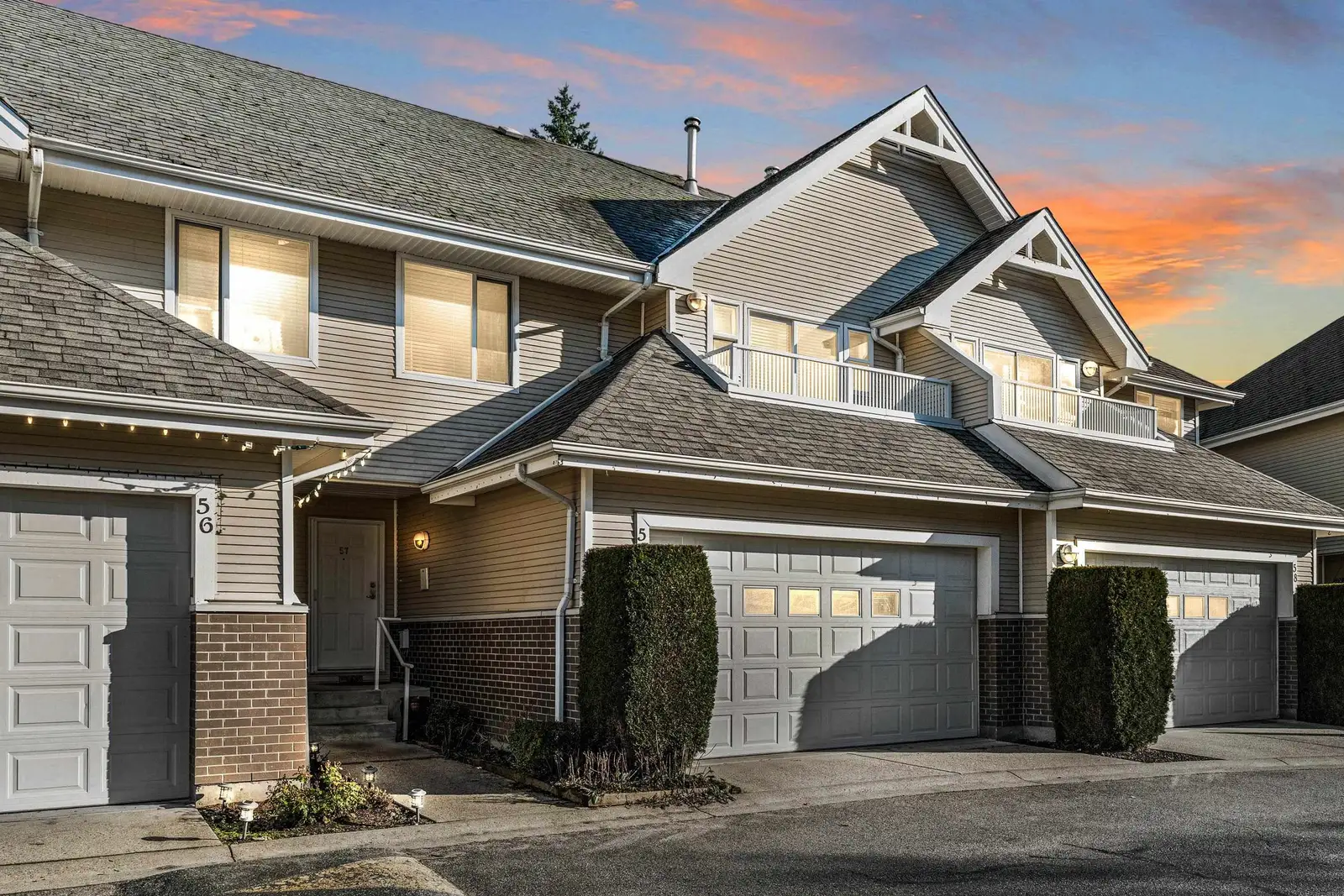 57 13918 58 AVENUE, Surrey BC V3X 3N8