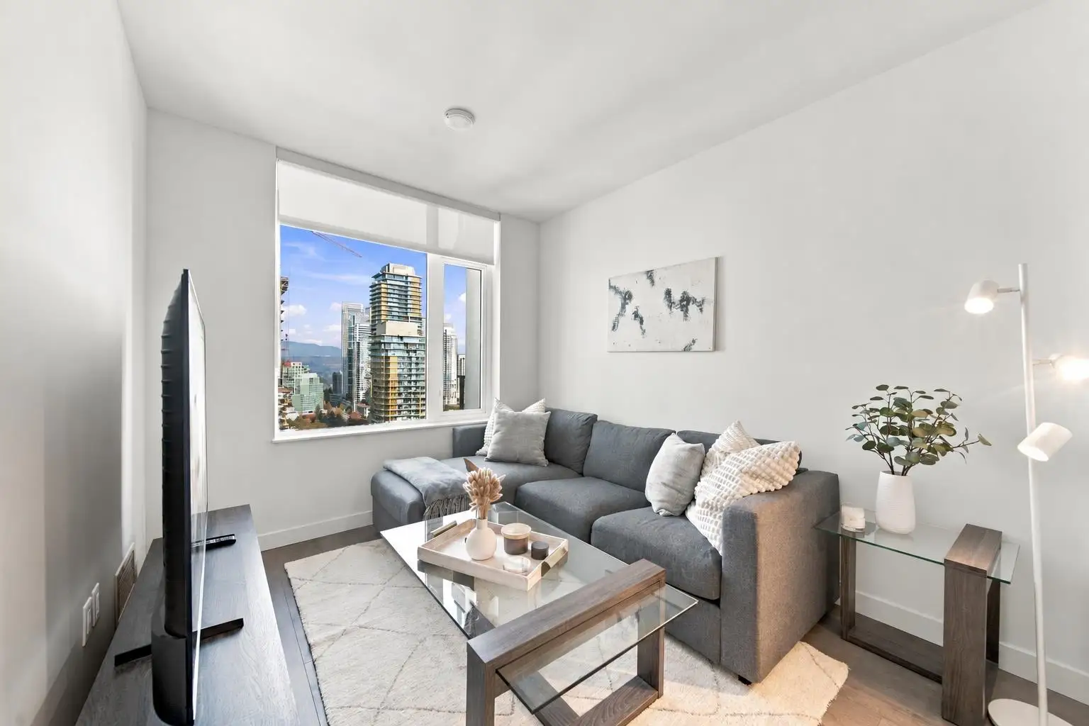 2407 6468 WILLINGDON AVENUE, Burnaby BC V5H 0L3
