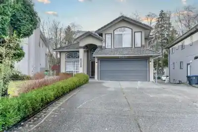 14339 74A AVENUE, Surrey BC V3W 4C6