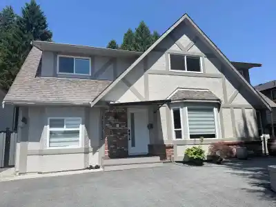 14343 17 AVENUE, Surrey BC V4A 6L3