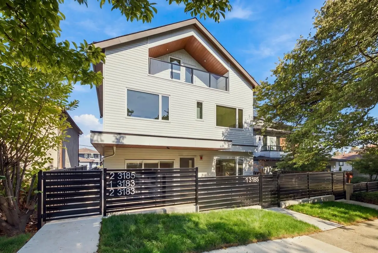 2 3183 GRAVELEY STREET, Vancouver BC V5K 3K7