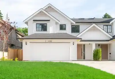 2 21092 WICKLUND AVENUE, Maple Ridge BC V2X 3R9