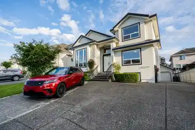 12608 67A AVENUE, Surrey BC V3W 1G3