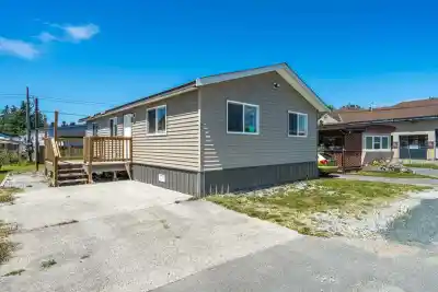 47 26892 FRASER HIGHWAY, Langley BC V4W 3T5