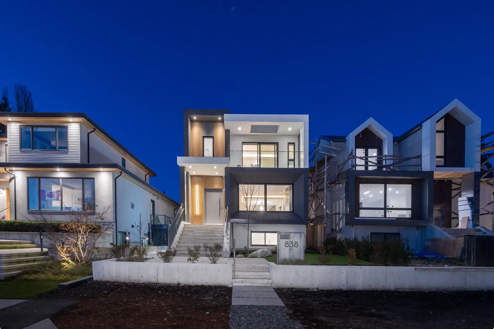 838 E 14TH STREET, North Vancouver BC V7L 2P6