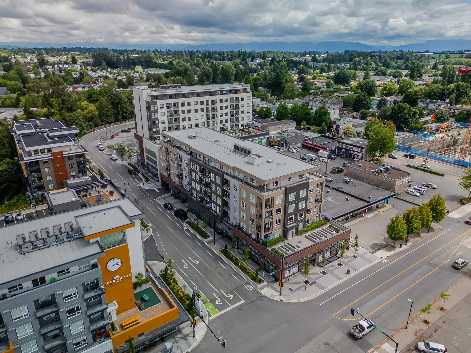 609 27218 ALDERGROVE TOWN CENTRE DRIVE, Langley BC V4W 3N7