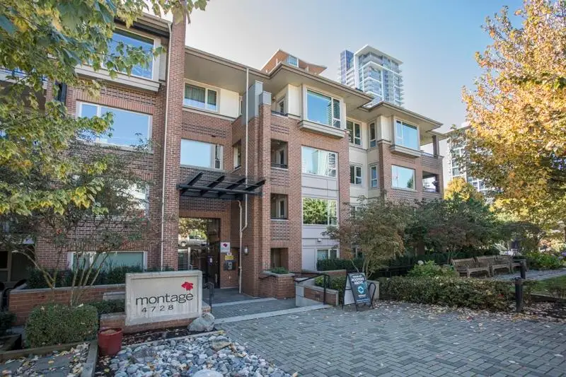 313 4728 DAWSON STREET, Burnaby BC V5C 0A9