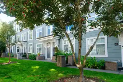 61 15833 26 AVENUE, Surrey BC V3Z 2X5