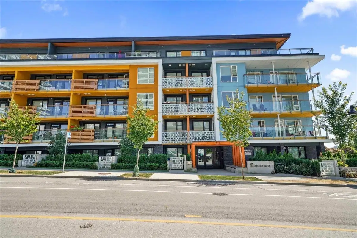 217 516 FOSTER AVENUE, Coquitlam BC V3J 0H8