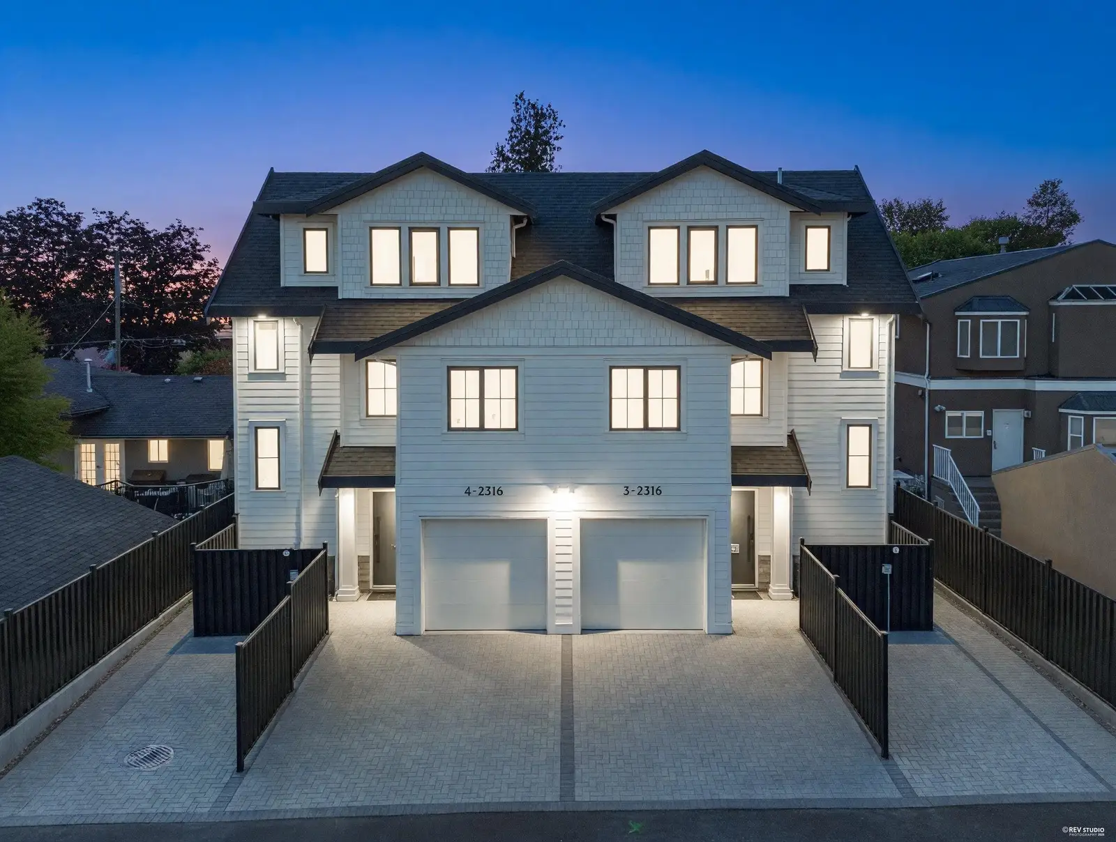 4 2316 CLIFF AVENUE, Burnaby BC V5A 2L2