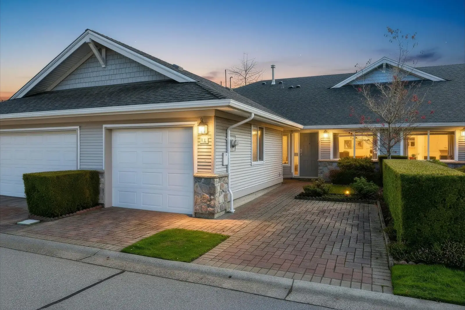 14 17516 4 AVENUE, Surrey BC V3S 0R9
