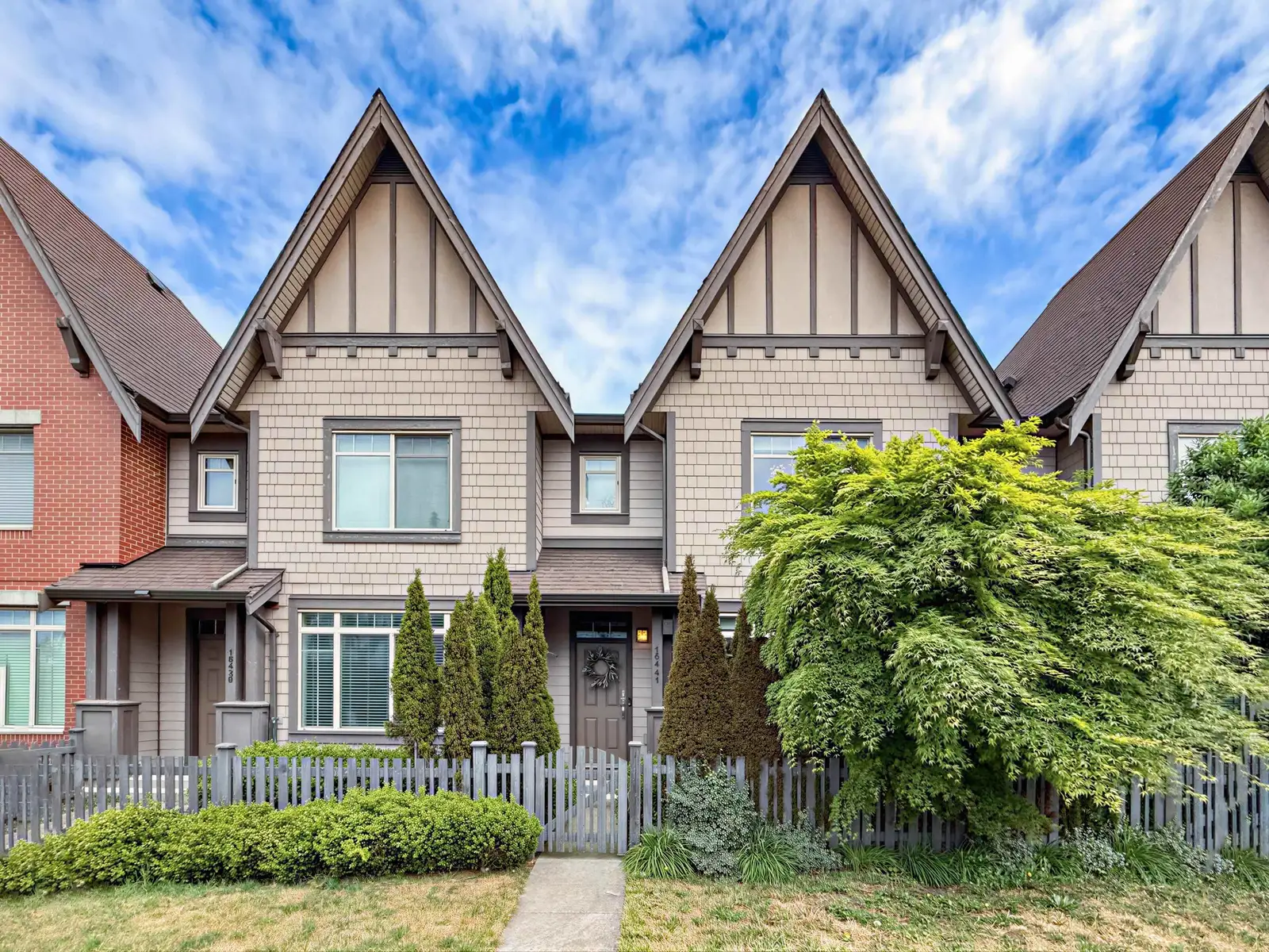 16441 24 AVENUE, Surrey BC V3Z 0C4