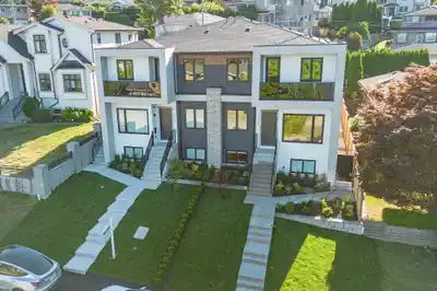 1 5459 FORGLEN DRIVE, Burnaby BC V5H 3K8