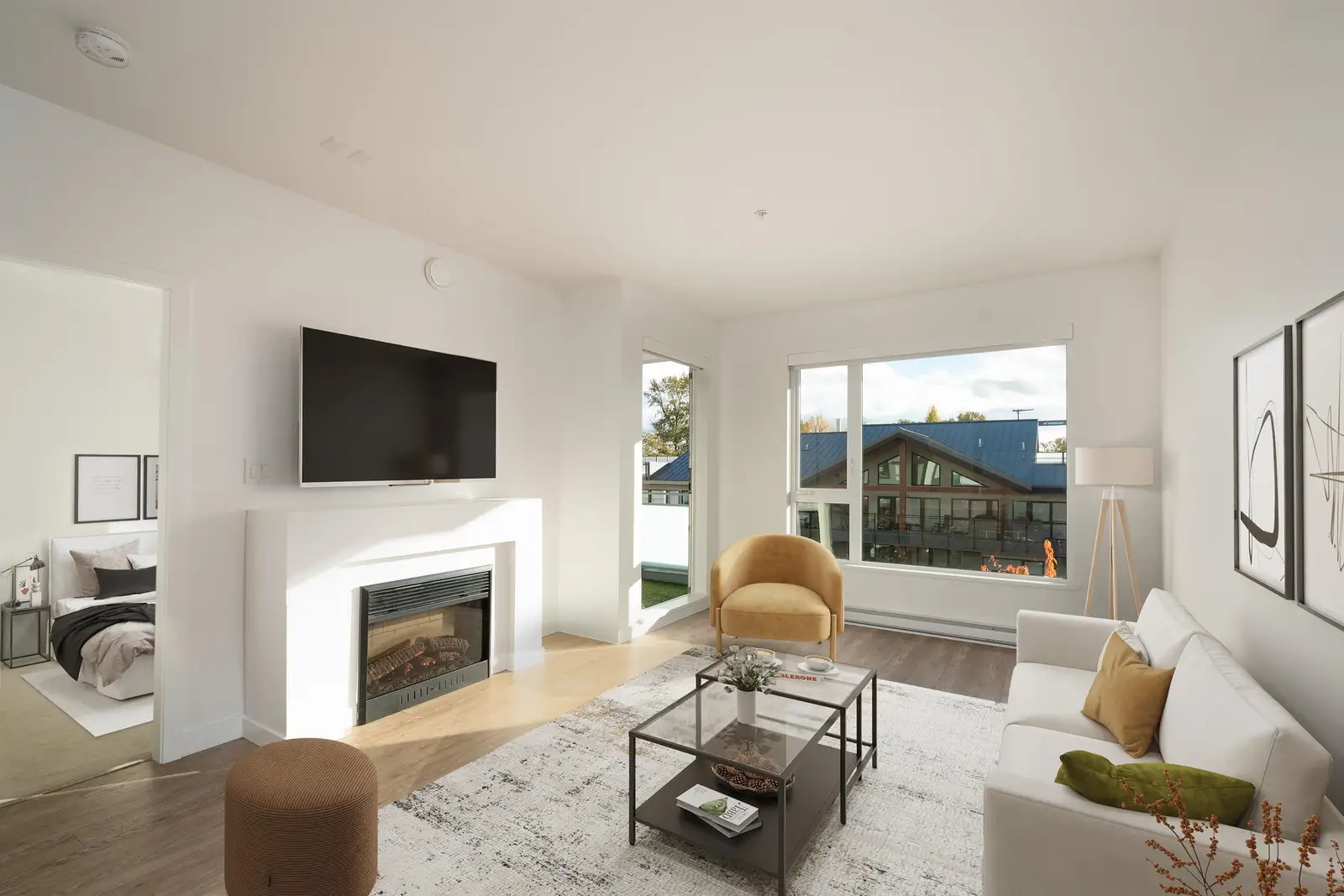 403 1061 MARINE DRIVE, North Vancouver BC V7P 1S6