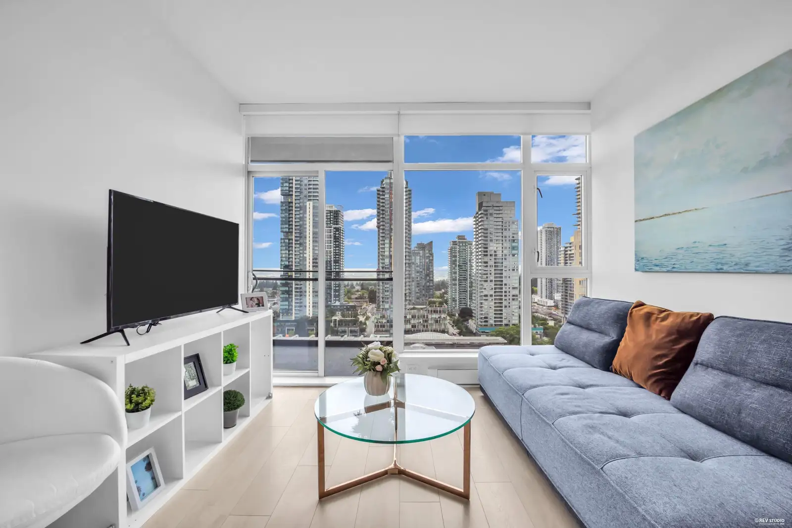 2203 6098 STATION STREET, Burnaby BC V5H 0H4