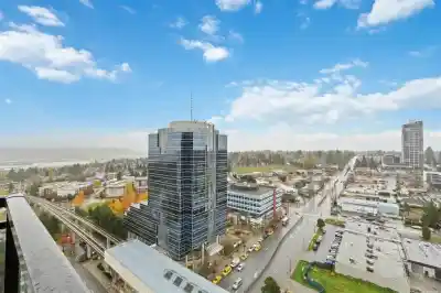 2110 10777 UNIVERSITY DRIVE, Surrey BC V3T 0E6
