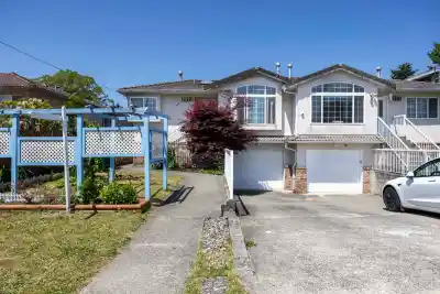 7523 17TH AVENUE, Burnaby BC V3N 1L6