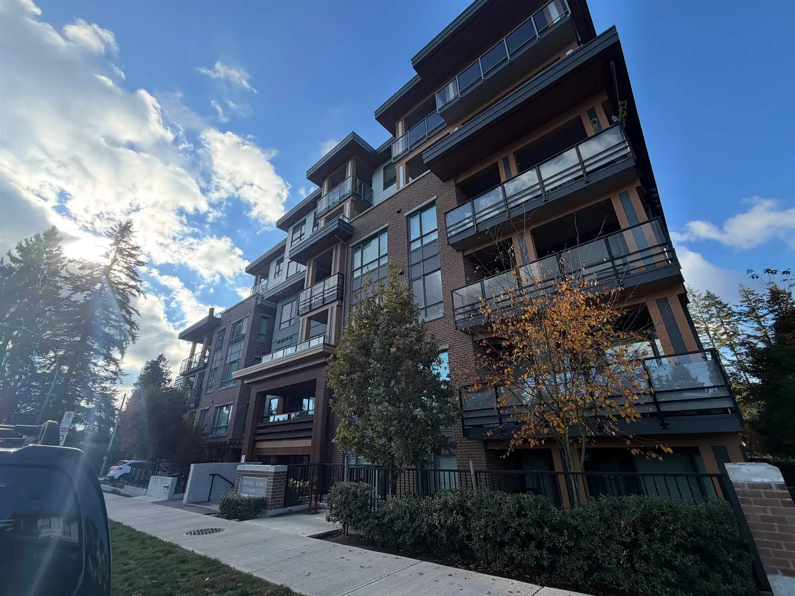 215 721 ANSKAR COURT, Coquitlam BC V3J 0L4