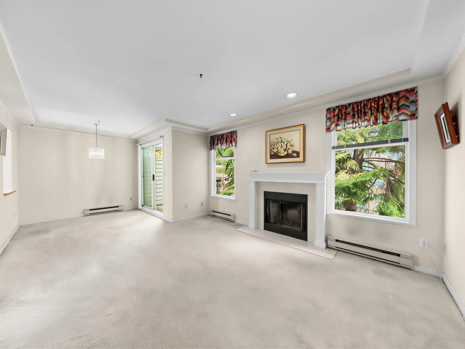 10 7110 BARNET ROAD, Burnaby BC V5A 4S3