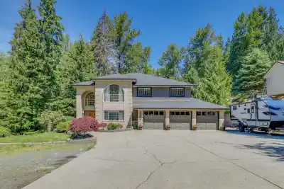 26115 124 AVENUE, Maple Ridge BC V2W 1C4