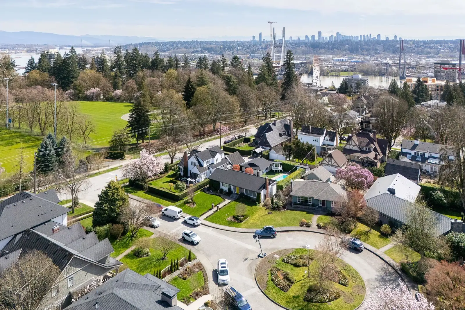 106 COLLEGE COURT, New Westminster BC V3L 1K9