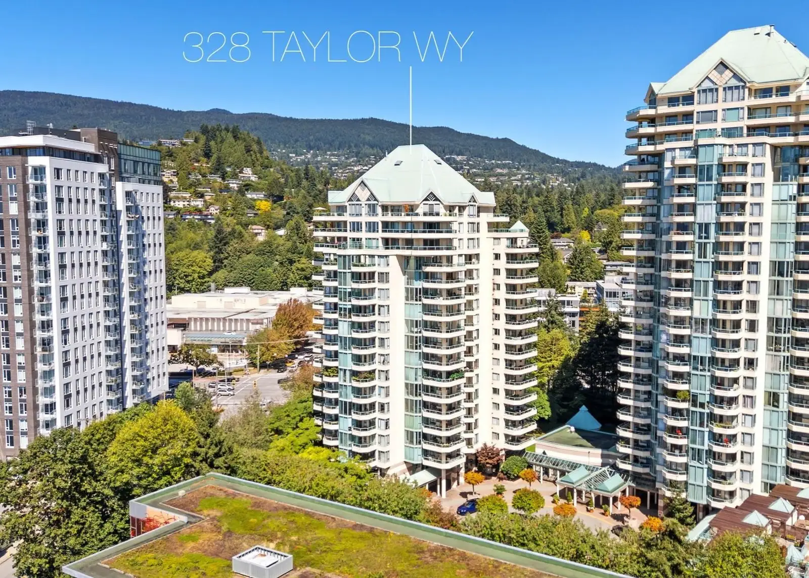 4B 328 TAYLOR WAY, West Vancouver BC V7T 2Y4