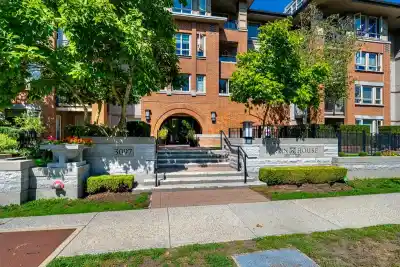 102 3097 LINCOLN AVENUE, Coquitlam BC V3B 0E3