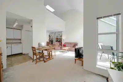 315 1510 NELSON STREET, Vancouver BC V6G 1M1
