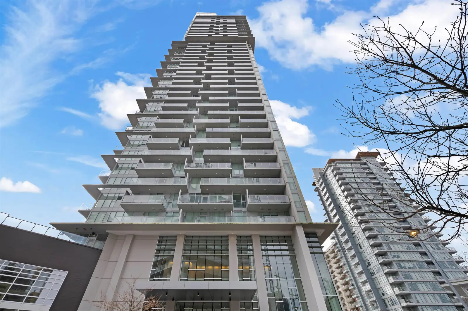 4003 567 CLARKE ROAD, Coquitlam BC V3J 0K7