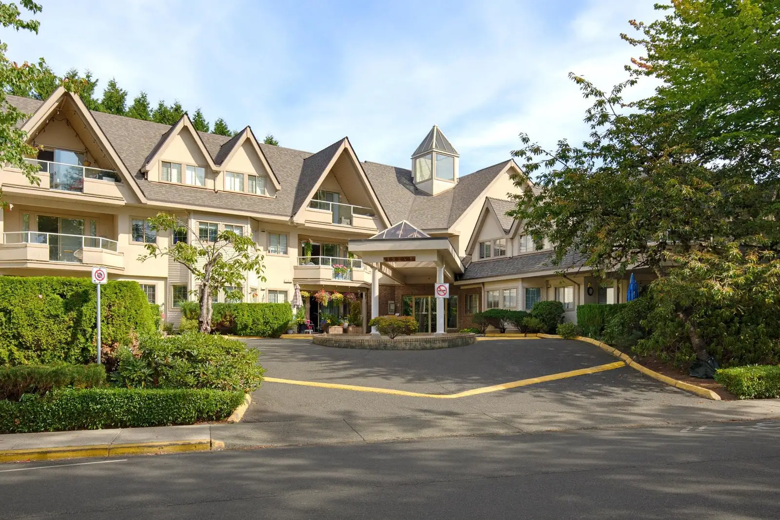 107 19241 FORD ROAD, Pitt Meadows BC V3Y 2N4