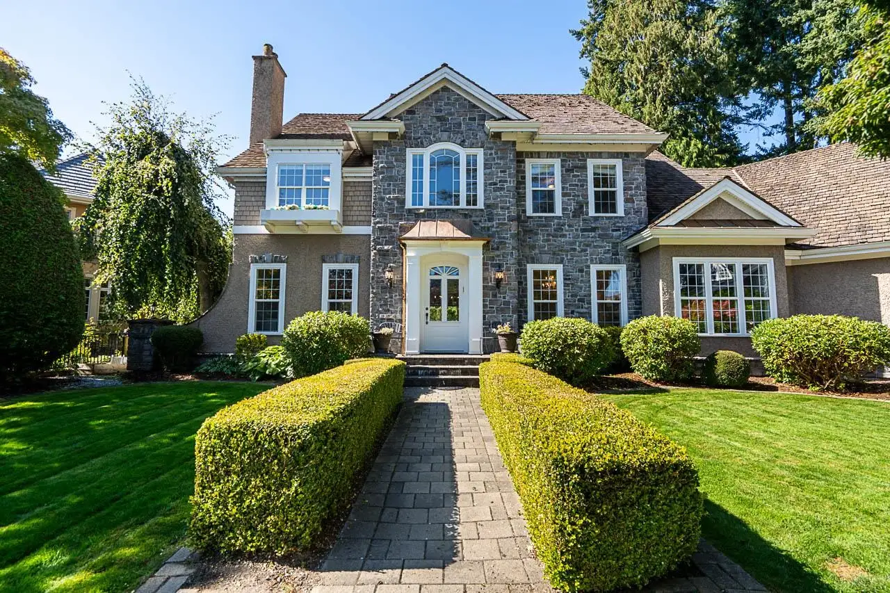 13761 22A AVENUE, Surrey BC V4A 9V8