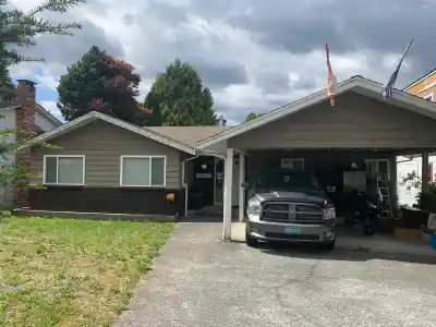 7879 WELSLEY DRIVE, Burnaby BC V5E 3X4