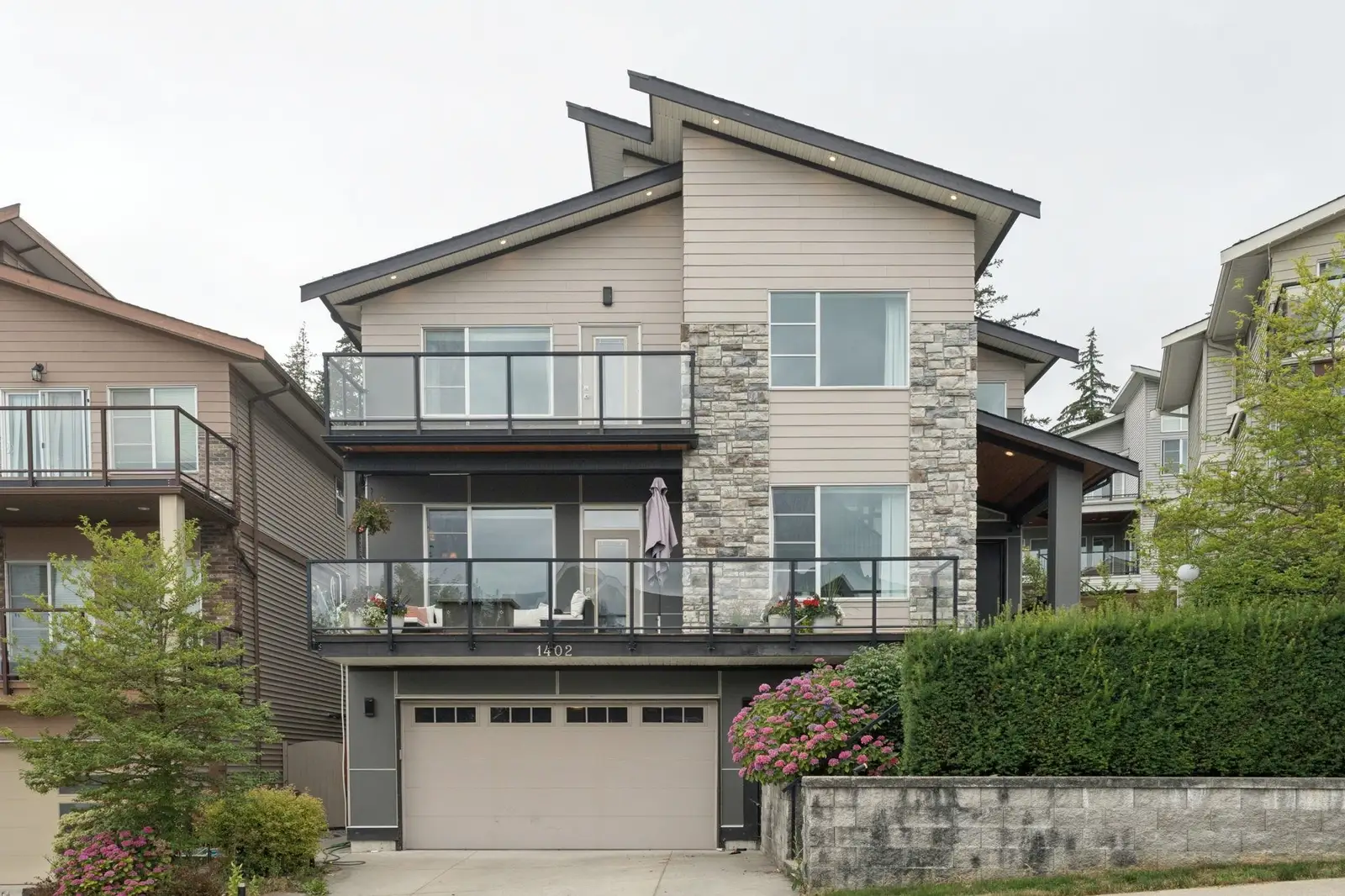 1402 SHAY STREET, Coquitlam BC V3E 0L5