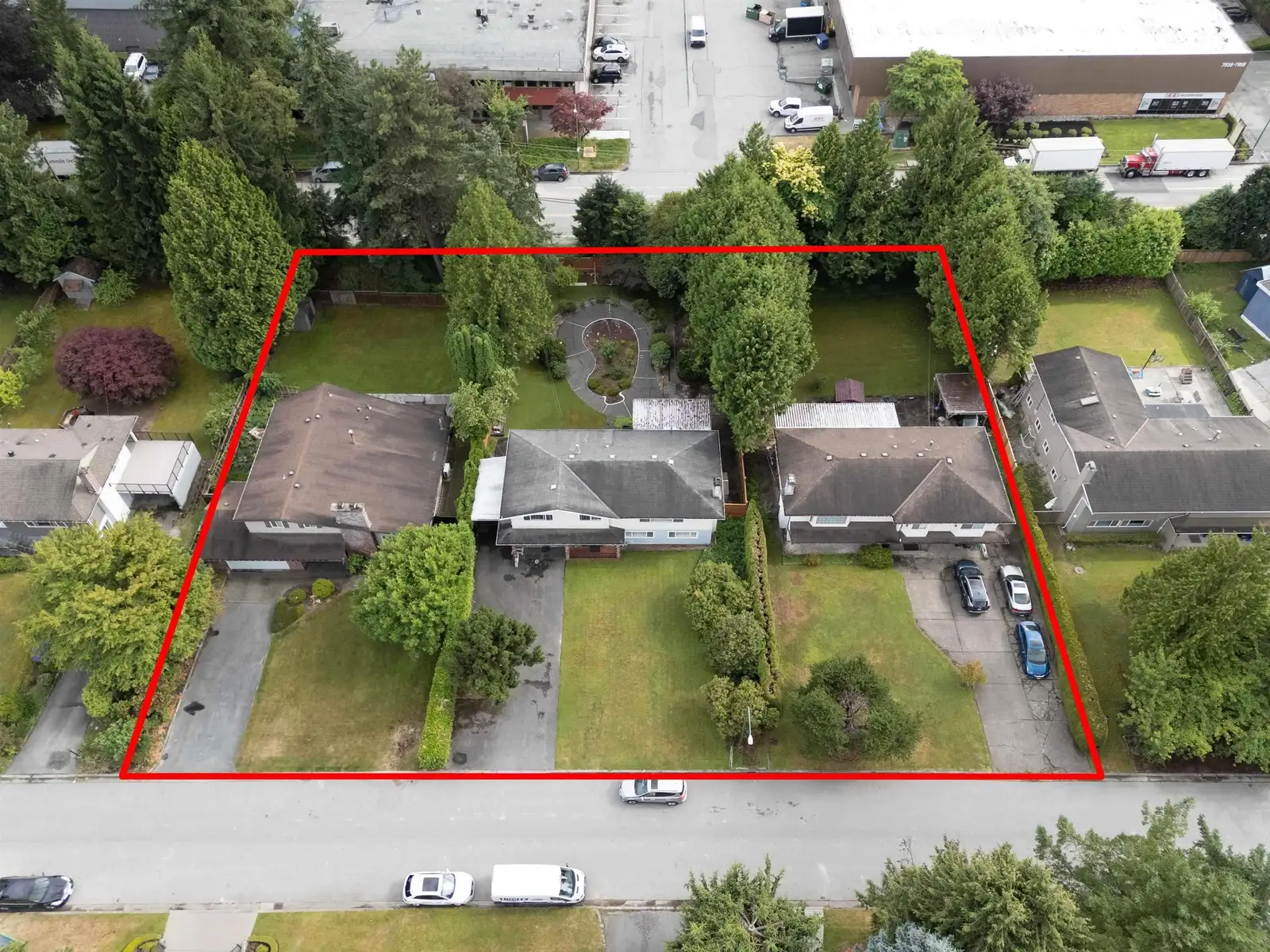 3857 WINLAKE CRESCENT, Burnaby BC V5A 2G6