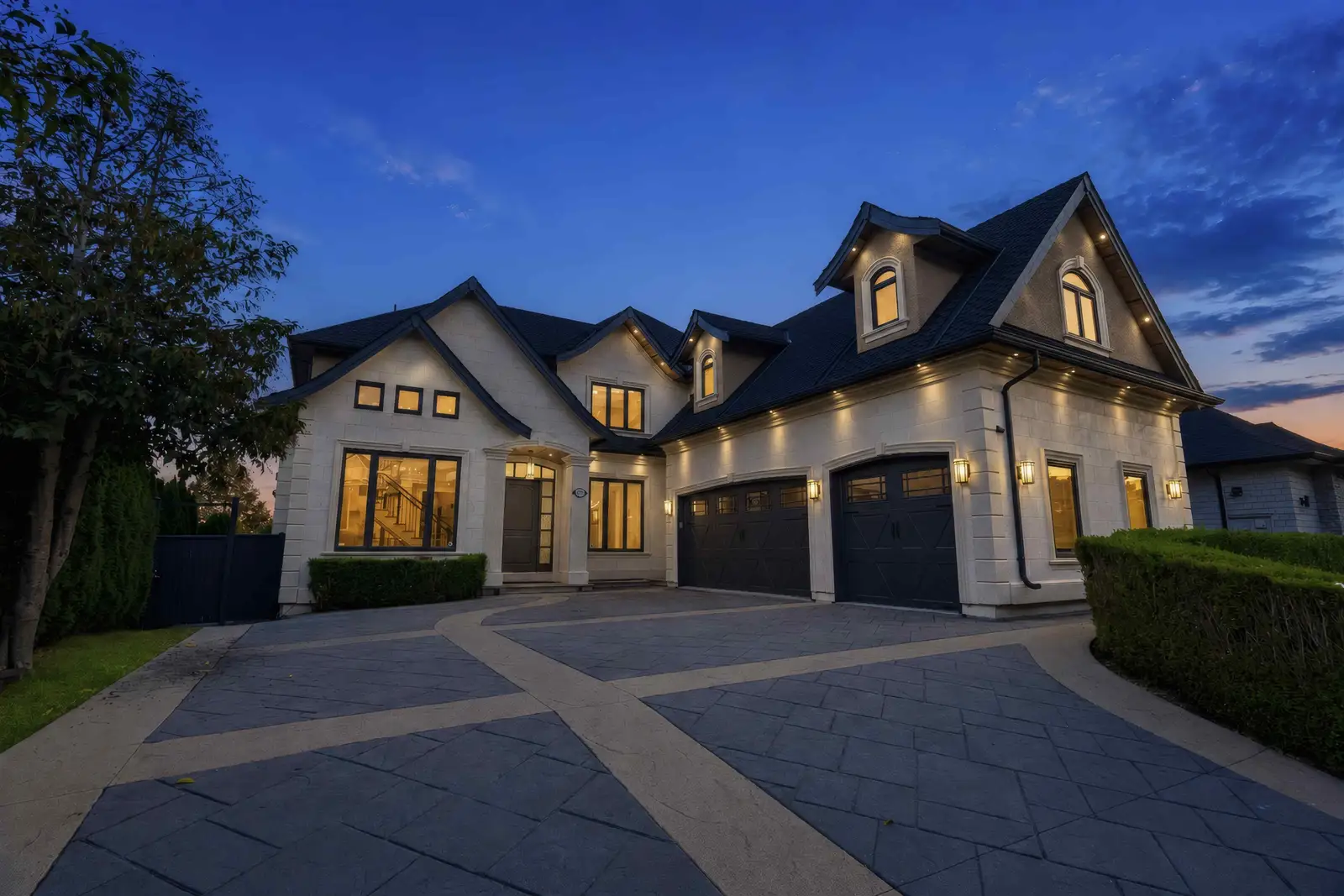 16636 57 AVENUE, Surrey BC V3S 2L7