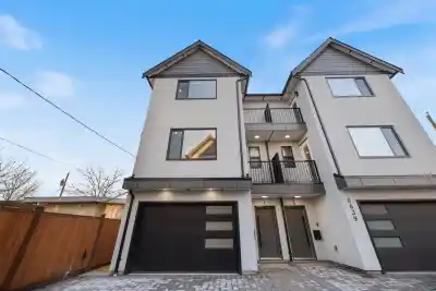 4 6639 ACACIA AVENUE, Burnaby BC V5E 3J8