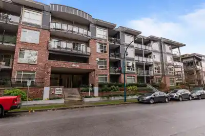 205 2436 KELLY AVENUE, Port Coquitlam BC V3C 1Y4