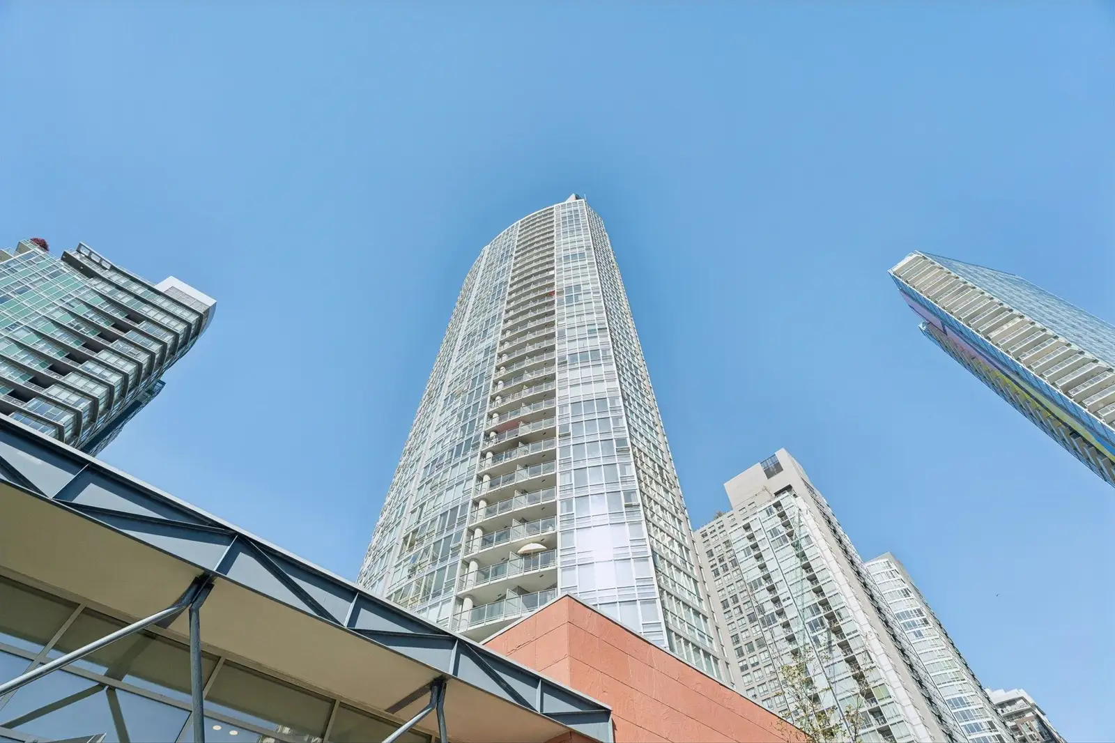 908 1408 STRATHMORE MEWS, Vancouver BC V6Z 3A9