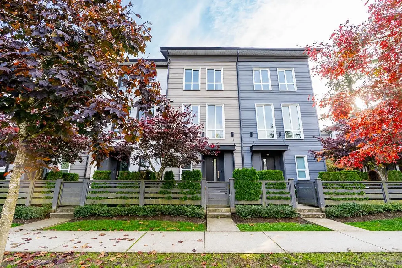 2 15938 27 AVENUE, Surrey BC V3Z 0T2