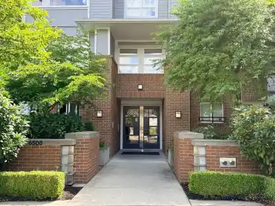 413 6508 DENBIGH AVENUE, Burnaby BC V5H 4W6