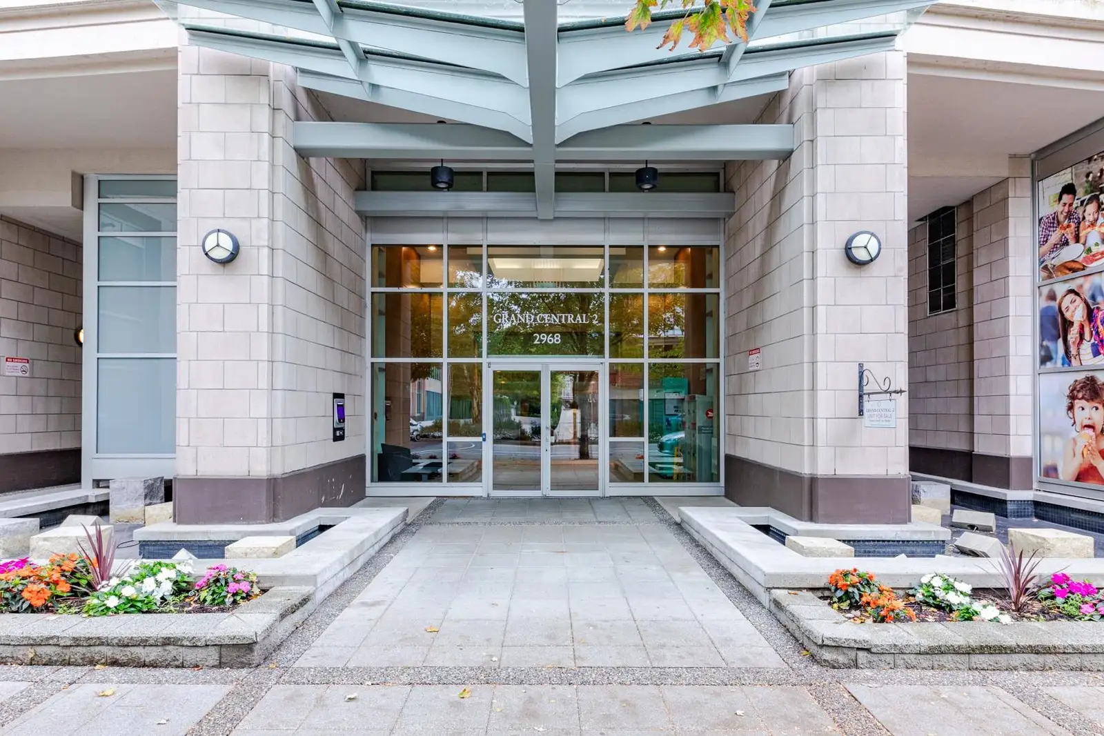 2707 2968 GLEN DRIVE, Coquitlam BC V3B 0C4