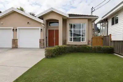 6615 DUFFERIN AVENUE, Burnaby BC V5H 3T2